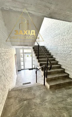 Однокімнатна Новобудова р-н ТРЦ «Імідж», є розетка для заряд