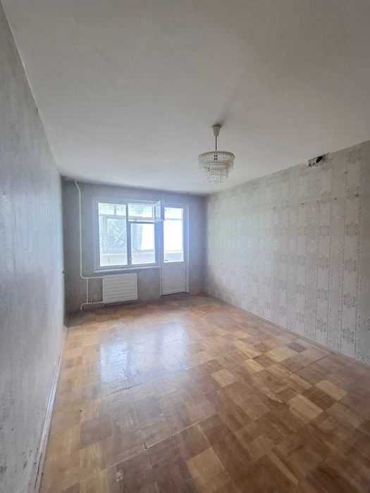 ПРОДАМ 2-ох кімнатну квартиру р-н Л.Лук’яненка
