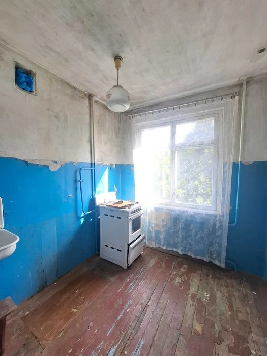 ПРОДАМ 2-ох кімнатну квартиру р-н Л.Лук’яненка