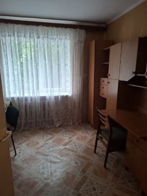 Продам 3-х кім.кв.вул.Корольова 8