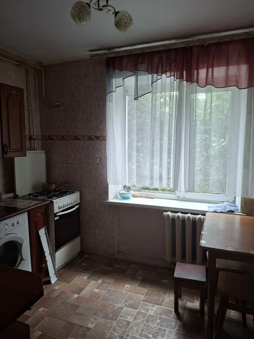 Продам 3-х кім.кв.вул.Корольова 8