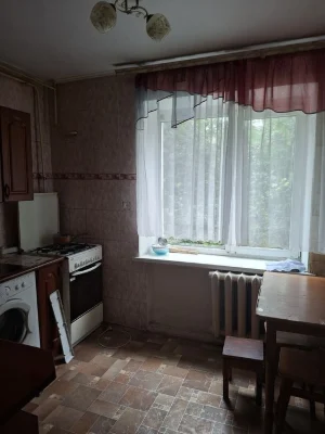 Продам 3-х кім.кв.вул.Корольова 8