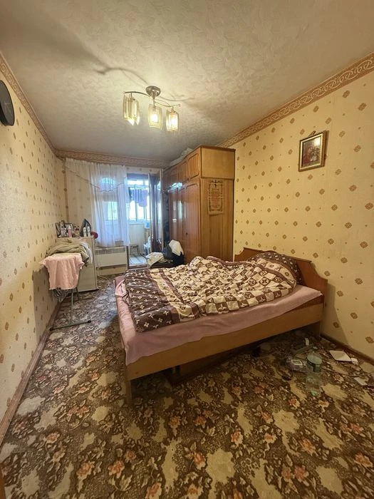 Продам 3к.кв , вул. Героїв Рятувальників !