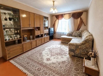 4-кім квартира, Проспект Незалежності