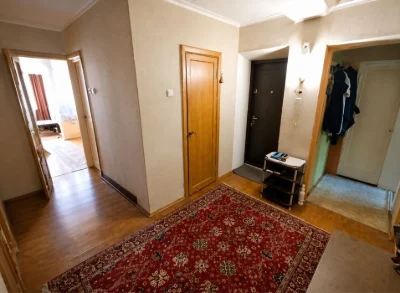 4-кім квартира, Проспект Незалежності