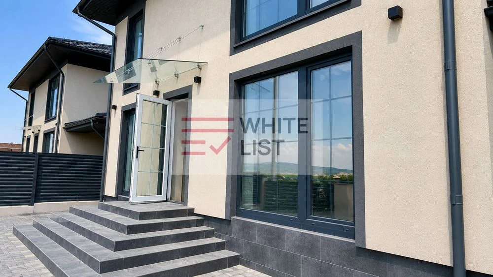 Продаж будинків по 123м2, тераса, навіс для авто/4 сотки