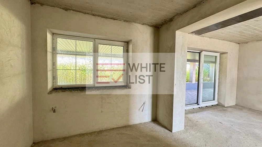 Продаж будинків по 123м2, тераса, навіс для авто/4 сотки