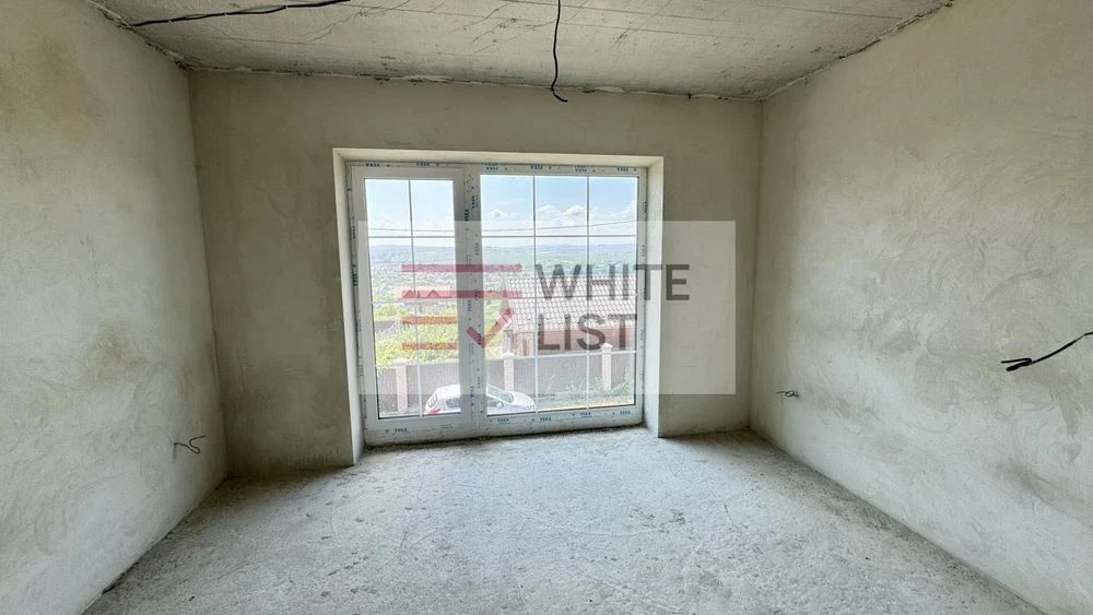 Продаж будинків по 123м2, тераса, навіс для авто/4 сотки