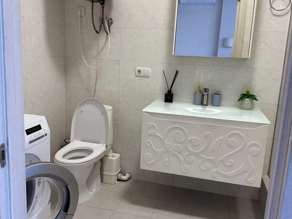 Квартира. Київ, Жилянська вул.