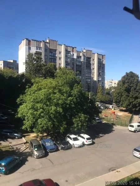 1 кім.кв. вул. Лисеницька