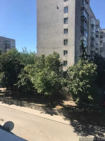 1 кім.кв. вул. Лисеницька