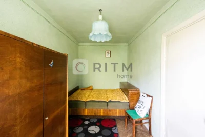 Продаж 3 к. квартири по вул. Золота. Без комісії.