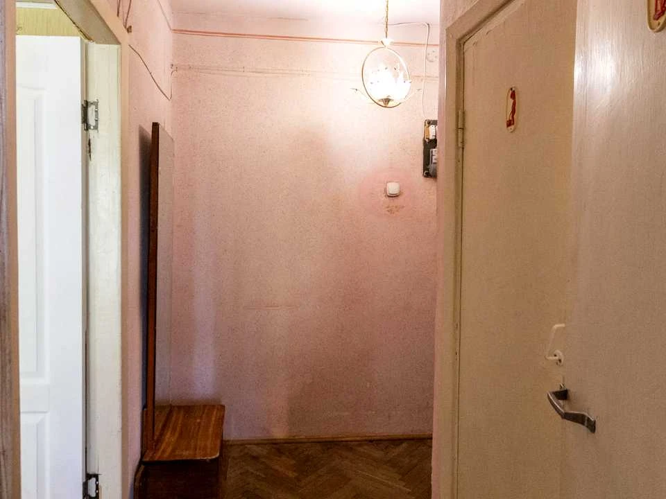 Квартира. Львів, Золота вул. ()