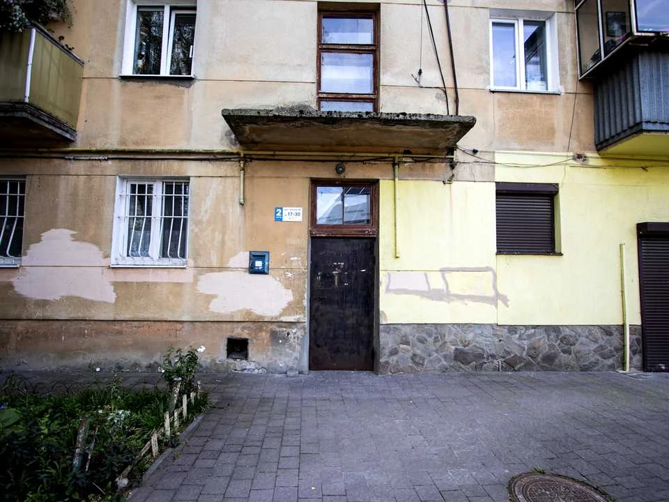 Квартира. Львів, Золота вул. ()
