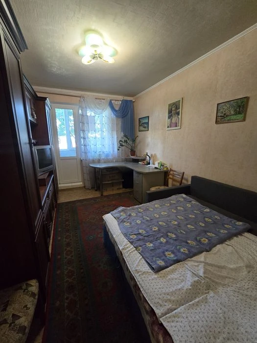 Продаж 2х кімнатної квартири біля ТРК Україна