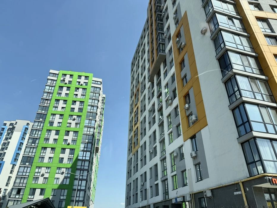 Продаж 1-кім квартири з ремонтом в новобудові ЖК Щасливий по