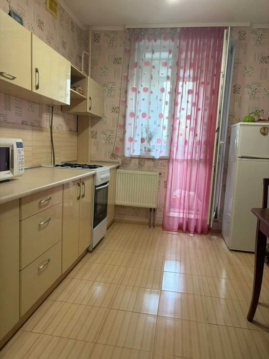 Продам 1 кВ в Новобудові метро Барабашова