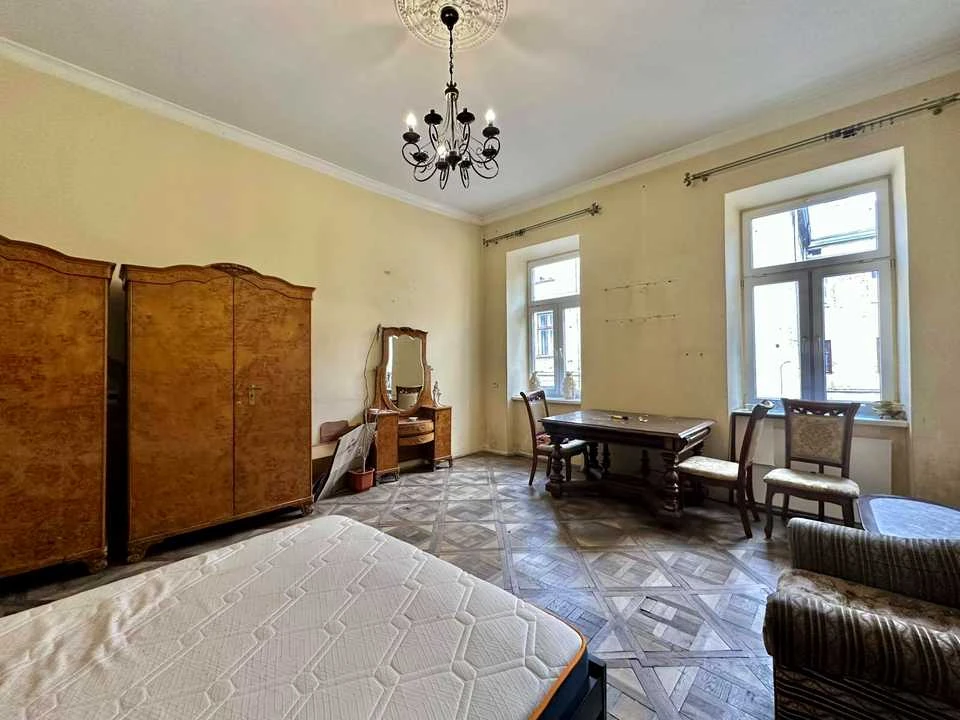 Квартира. Львів, Івана Франка вул.