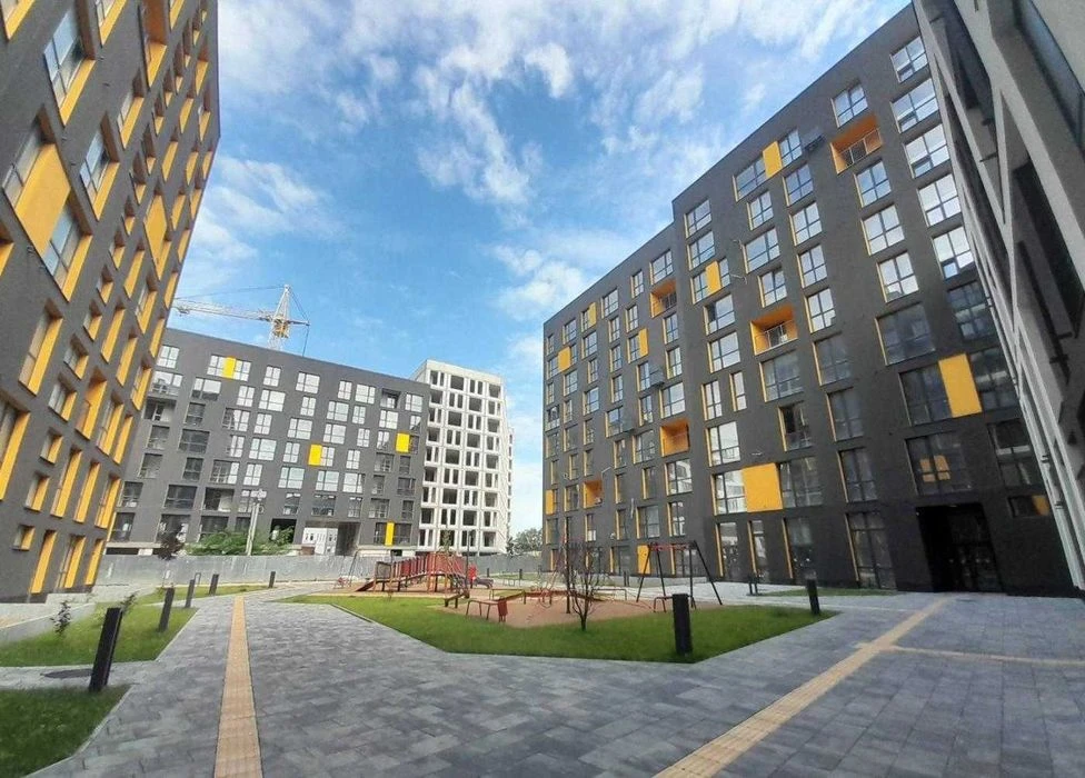 Продаж 2 кім квартира по вул Б.Хмельницького 207, Львів.