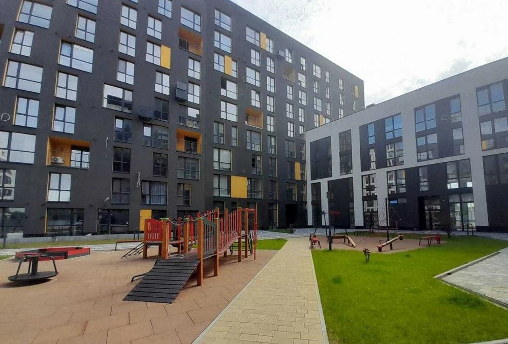 Продаж 2 кім квартира по вул Б.Хмельницького 207, Львів.