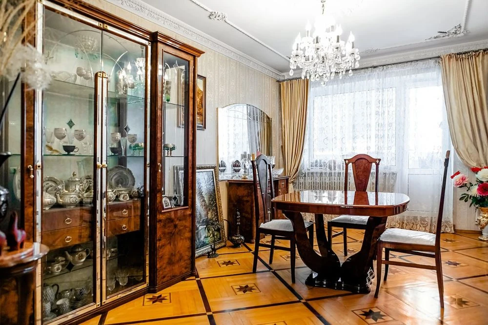 Продам 4 квартиру площею 88 м² біля метро Холодна Гора