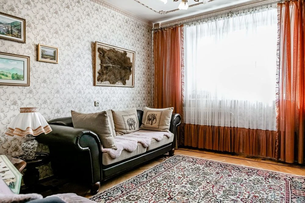 Продам 4 квартиру площею 88 м² біля метро Холодна Гора