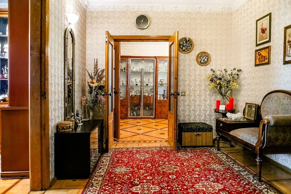 Продам 4 квартиру площею 88 м² біля метро Холодна Гора