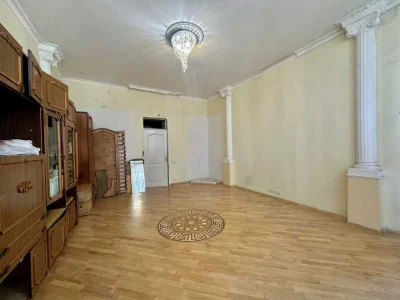 Квартира. Львів, Гетьмана Петра Дорошенка вул. (Жовтнева)