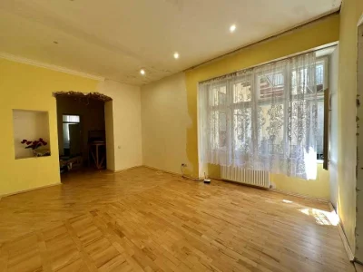 Квартира. Львів, Гетьмана Петра Дорошенка вул. (Жовтнева)