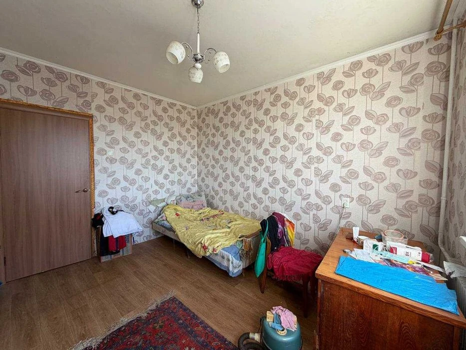 Продажа просторной 72 м2 3-комнатной квартиры, Конный рынок,
