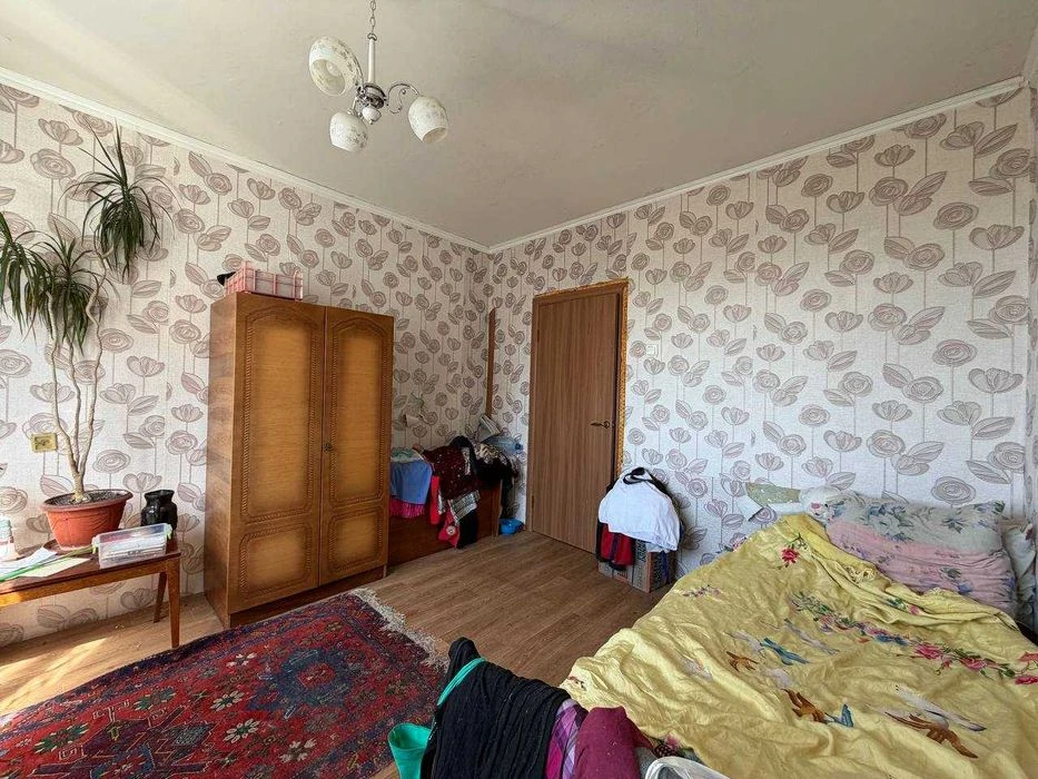 Продажа просторной 72 м2 3-комнатной квартиры, Конный рынок,