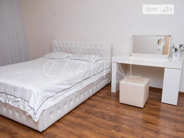 Продаж 1к квартири 57 кв. м на вул. Дарницький район ПР-Т ГР