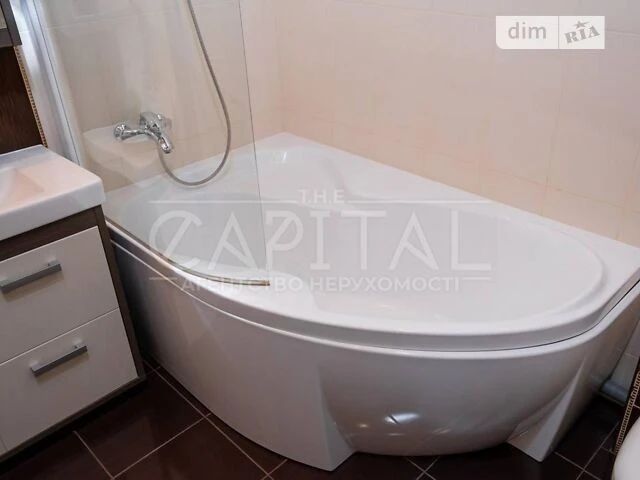 Продаж 1к квартири 57 кв. м на вул. Дарницький район ПР-Т ГР
