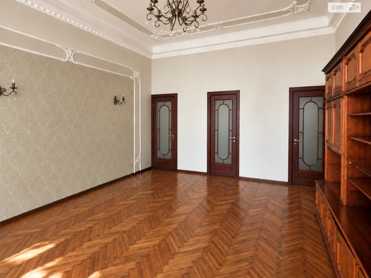 Продаж Квартира Центр