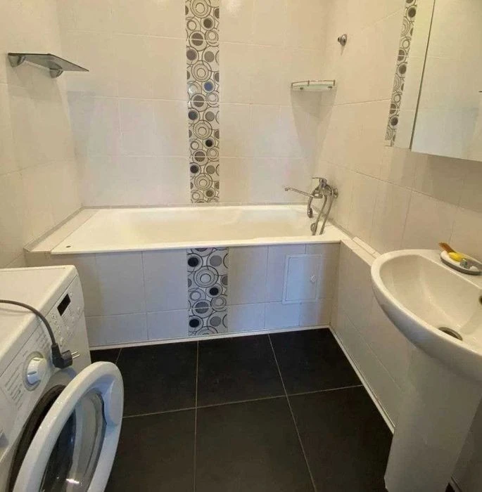 For sale two-room apartment on A. Navoi 69 street