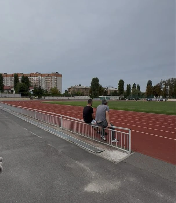 Продаж 2-кімнатну біля метро Святошин 500 метрів, 3 поверх,