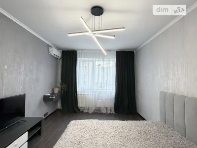 Продаж 1к квартири 37.7 кв. м на просп. Петра Григоренка 25А