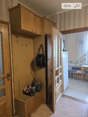 Продаж 1к квартири 33 кв. м на просп. Петра Григоренка 41 •