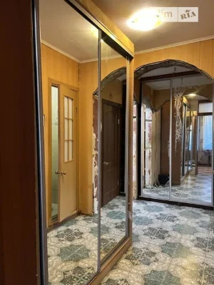 Продаж 3к квартири 72 кв. м на вул. Сержа Лифаря 9/61 • ID 3