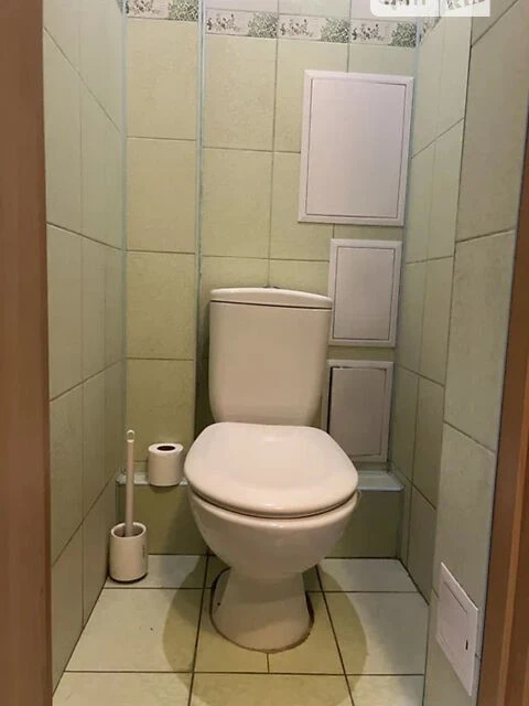 Продаж 3к квартири 72 кв. м на вул. Сержа Лифаря 9/61 • ID 3
