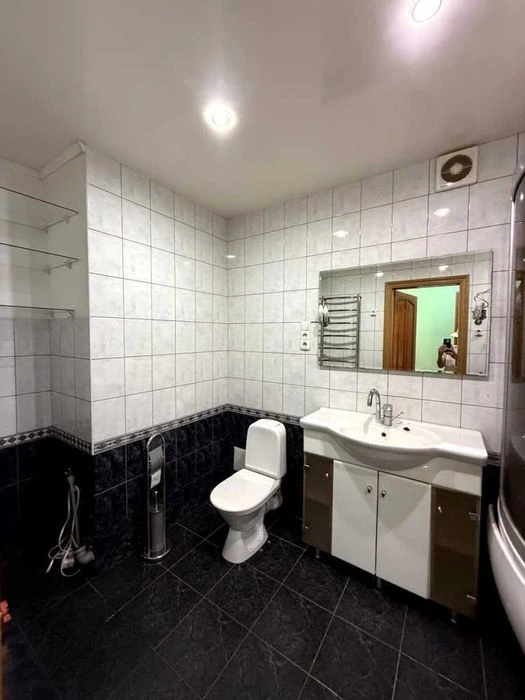 Продам 3к квартиру, 117кв.м, 4/5 пов, цегла, котел, р-н Парк