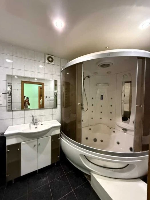 Продам 3к квартиру, 117кв.м, 4/5 пов, цегла, котел, р-н Парк
