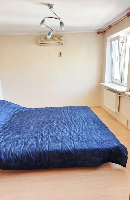 Оренда будинку 500 м², 22-а Садова вул.