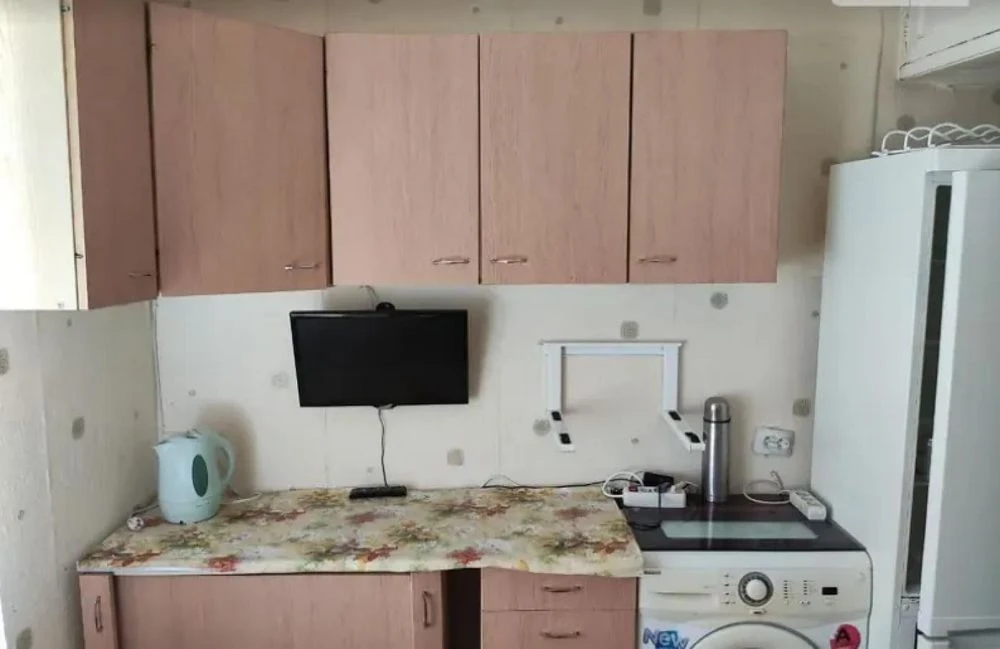 Продам 3к 72 м² | 12 квартал | Гладкова 12 | 2 этаж | Рядом
