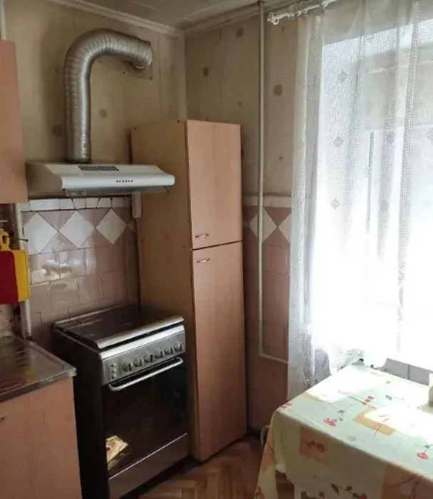Продам 3к 72 м² | 12 квартал | Гладкова 12 | 2 этаж | Рядом