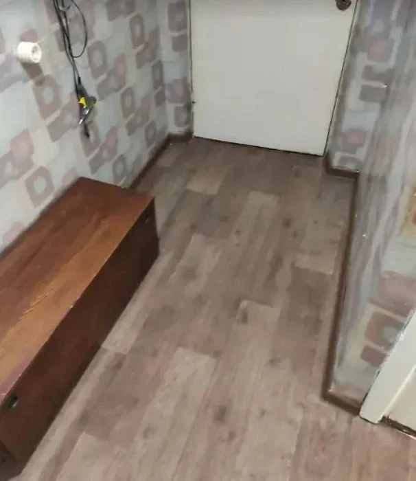 Продам 3к 72 м² | 12 квартал | Гладкова 12 | 2 этаж | Рядом