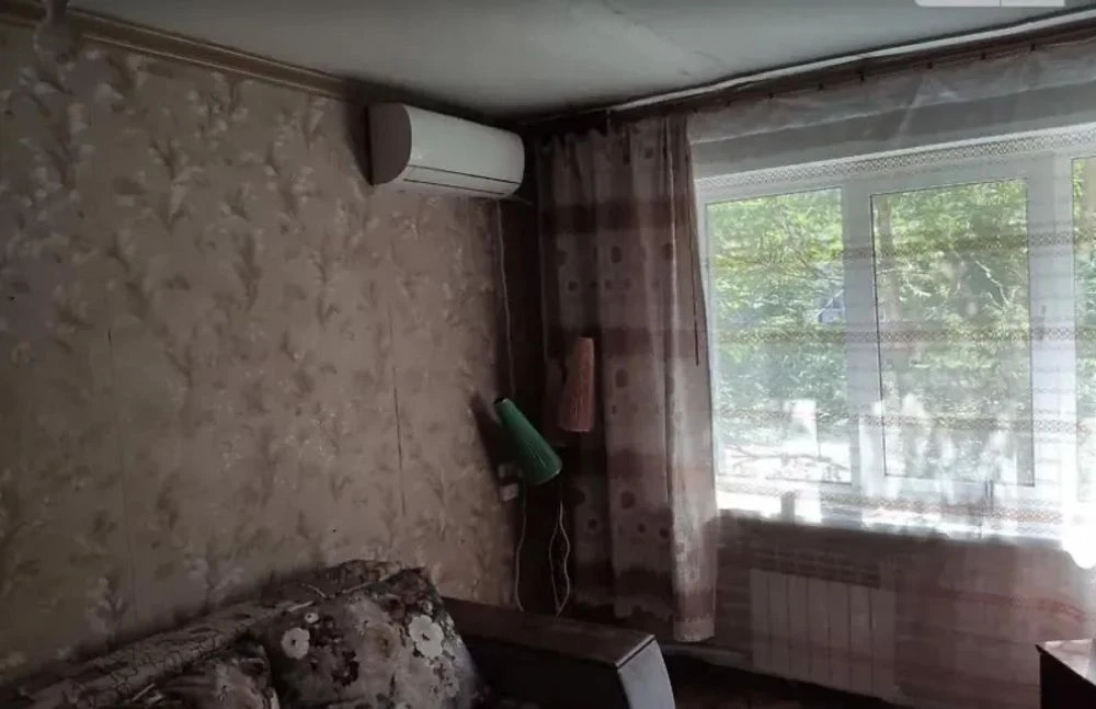 Продам 3к 72 м² | 12 квартал | Гладкова 12 | 2 этаж | Рядом