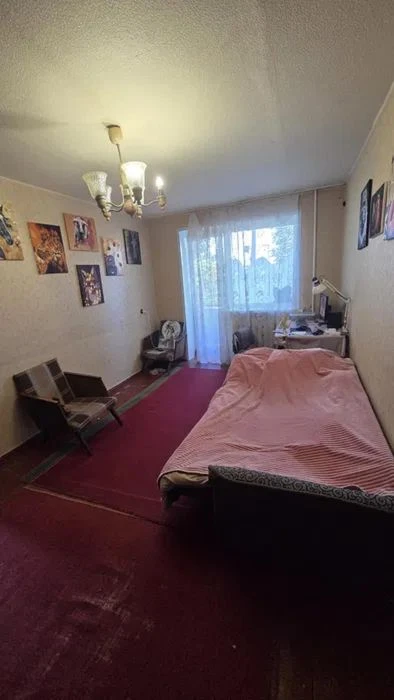 Продам 2к 44 м² | пр. Олександра Поля | 2/5 | Цегла | ОСББ |