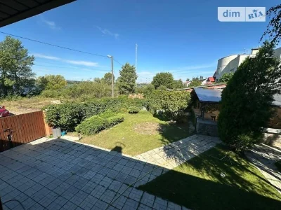 Продаж 3 поверхового будинку з ділянкою на 4 сотки, 200 кв.