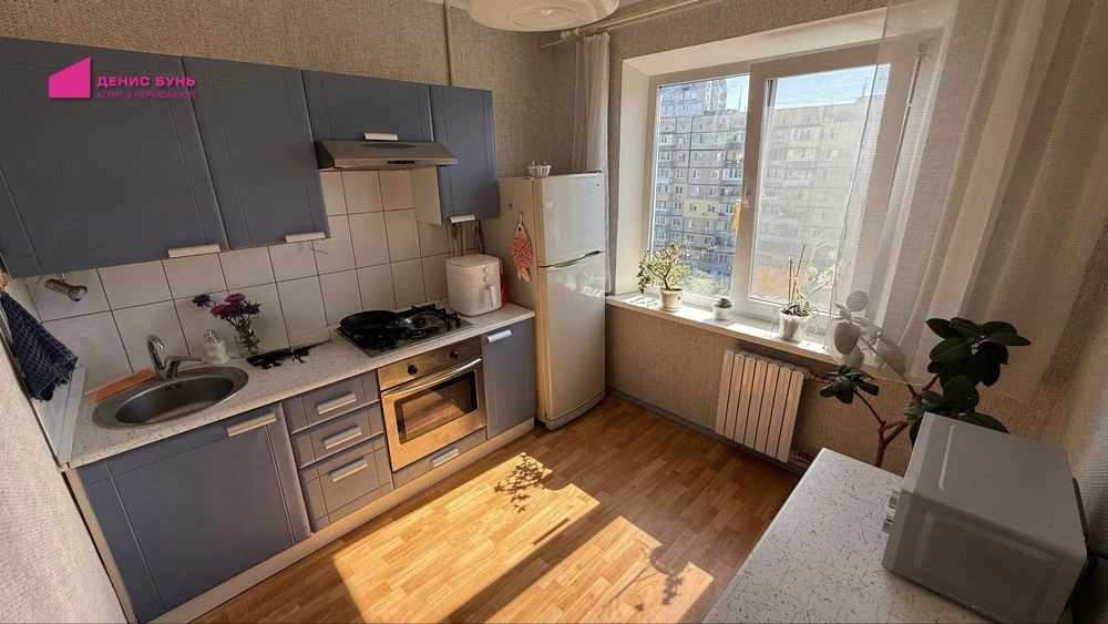 Продам 2к квартиру на Победе-6 | 8/9 этаж | 53 м² | проспект